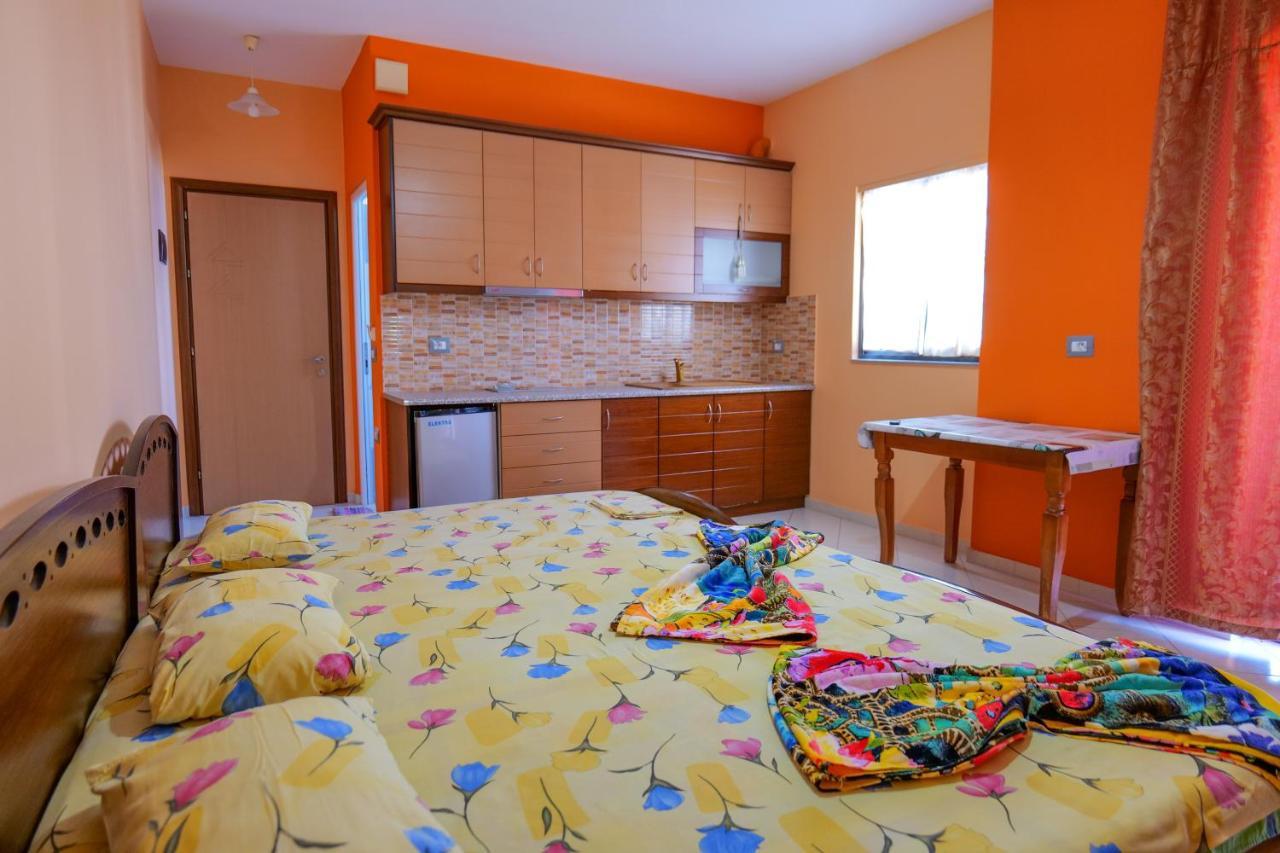 Vila Lida Sarandë 外观 照片