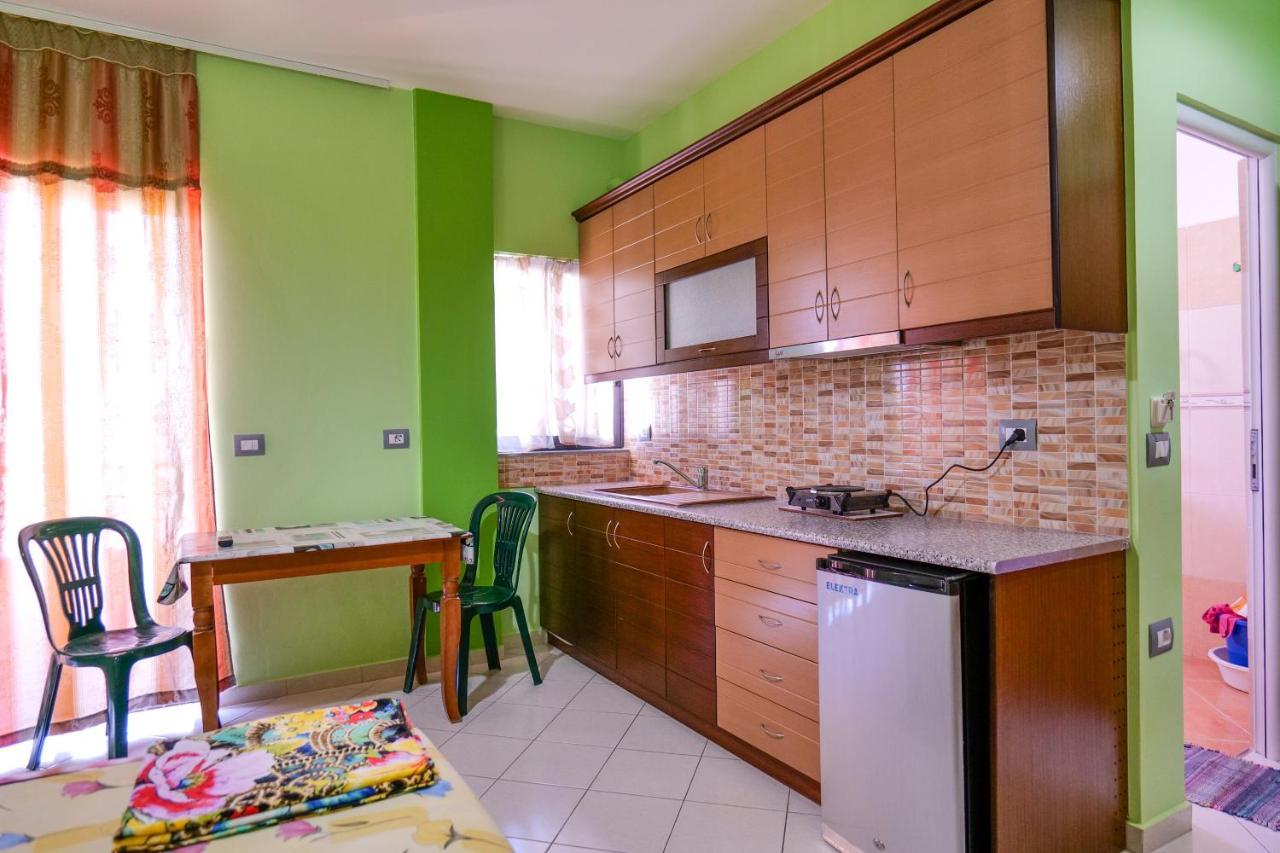 Vila Lida Sarandë 外观 照片