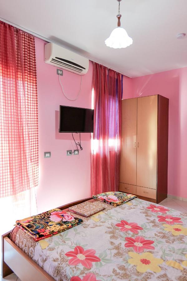 Vila Lida Sarandë 外观 照片