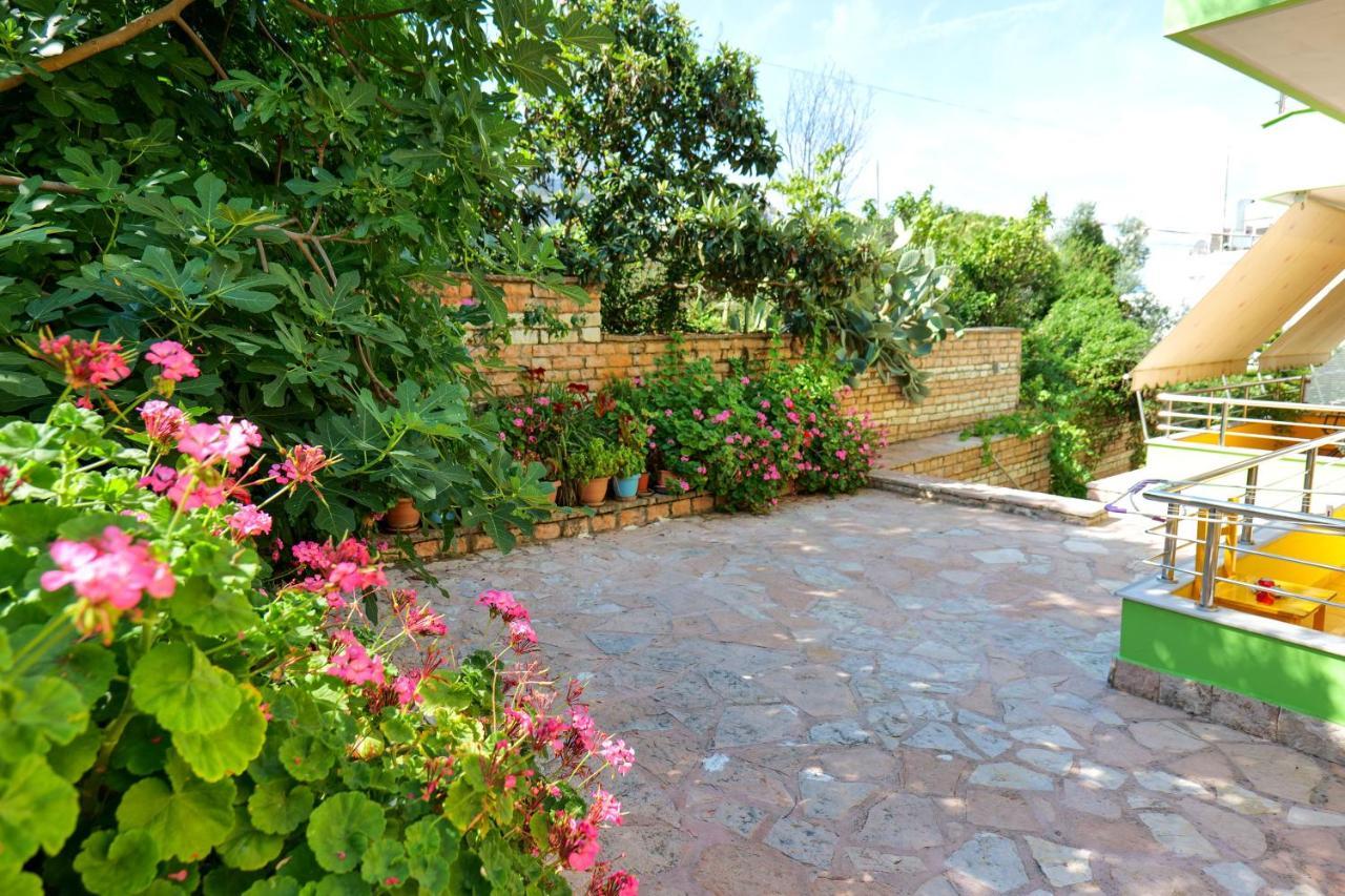 Vila Lida Sarandë 外观 照片