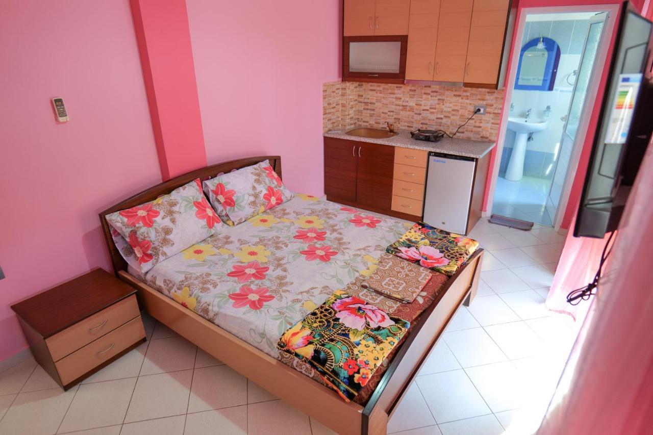 Vila Lida Sarandë 外观 照片