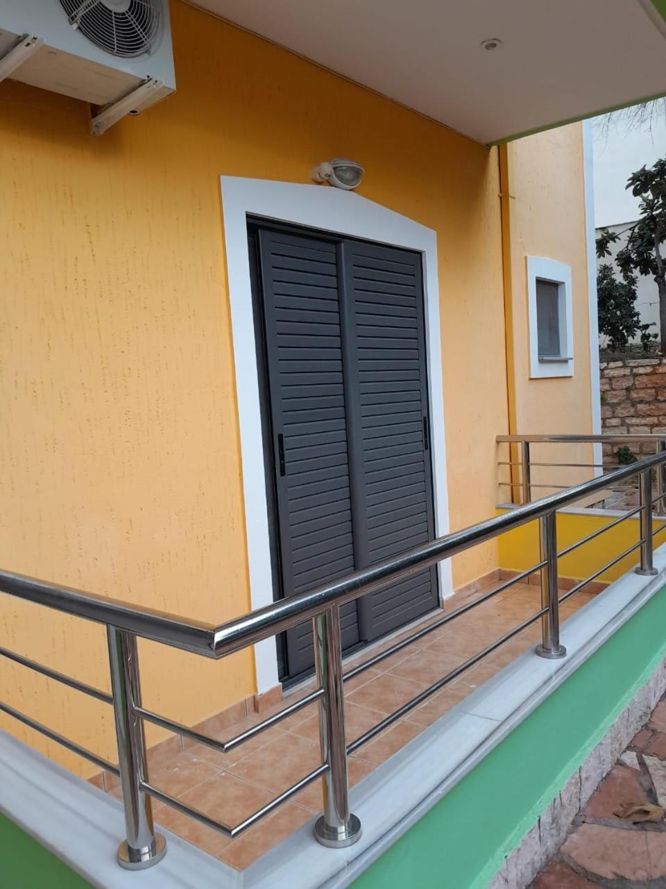 Vila Lida Sarandë 外观 照片